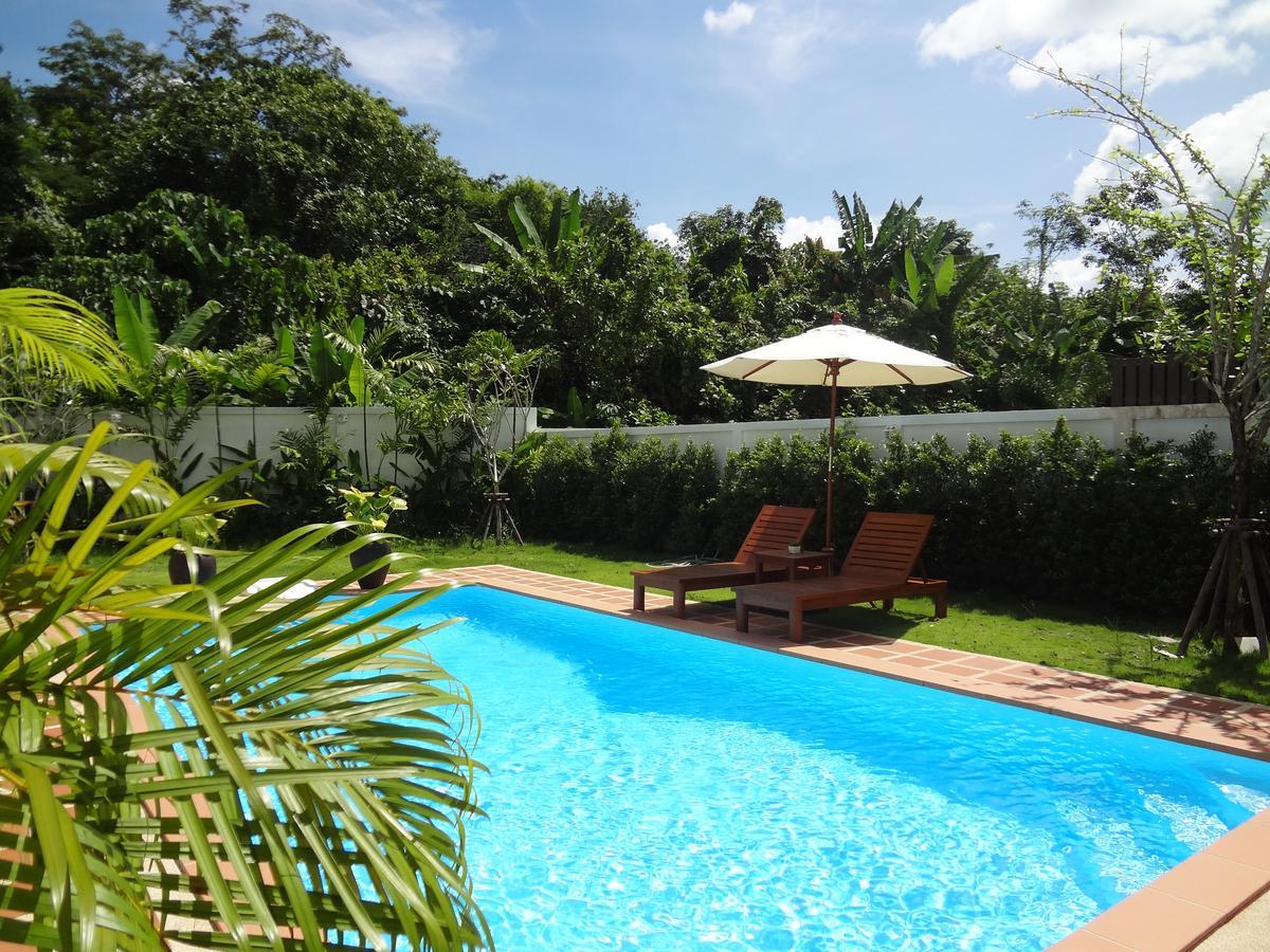 Si Sunthon Baan Promphun Pool Villa By Bv מראה חיצוני תמונה