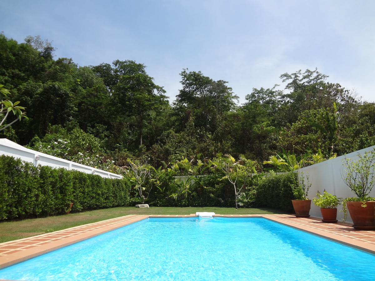 Si Sunthon Baan Promphun Pool Villa By Bv מראה חיצוני תמונה